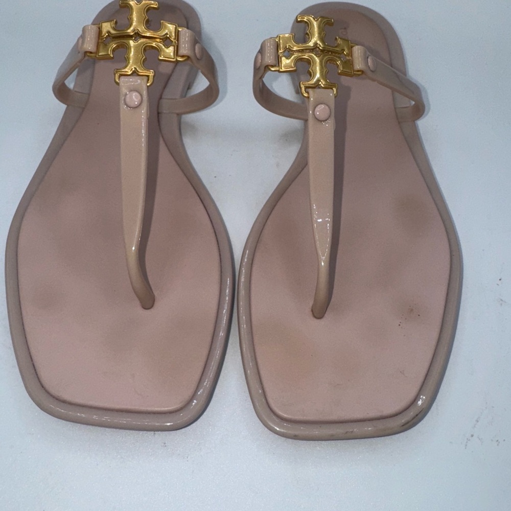 Tory Burch Cream and Gold Sandals with Minimalist Design
